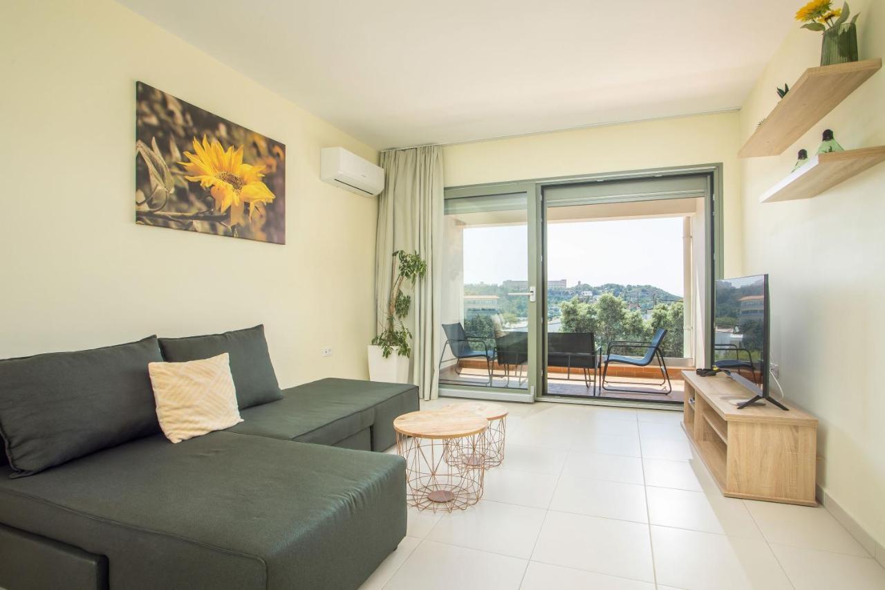 Eden Sunflower - Luxurious Apartment With Sea View Rhodes City Exterior foto